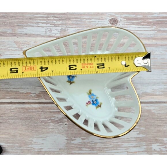 Schumann Arzberg German Porcelain Heart Dish w/ blue Forget me Nots, 5 inches - Picture 4 of 5